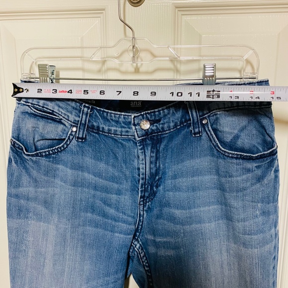 Women's a.n.a. Straight Leg Jeans - Modern Fit Size 12 - Picture 6 of 10